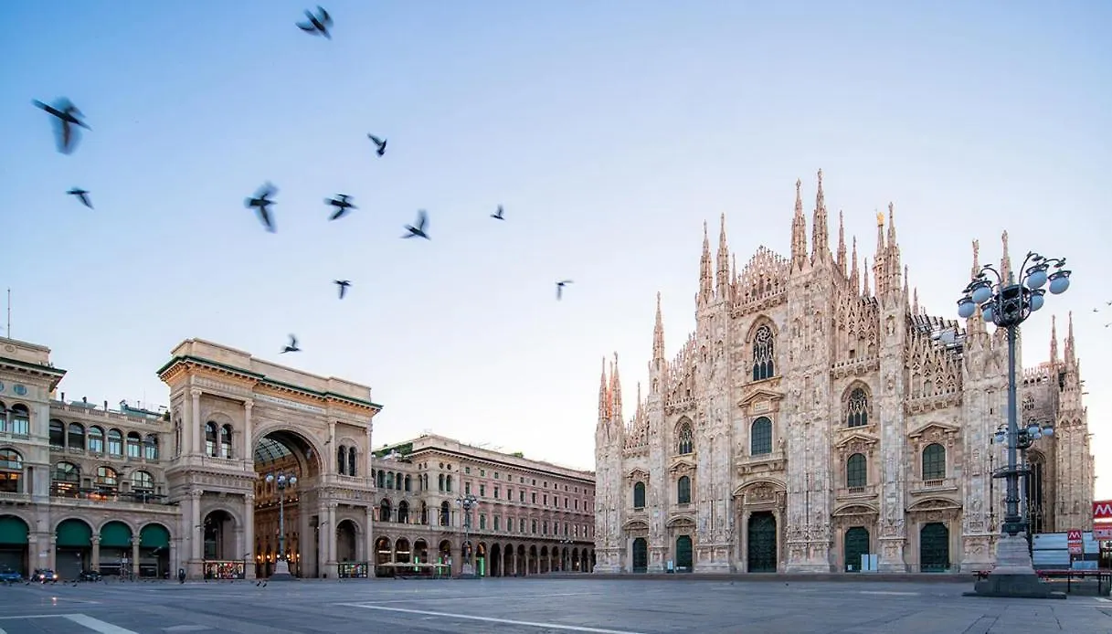 Maison Sion Milano 0*,  Italia
